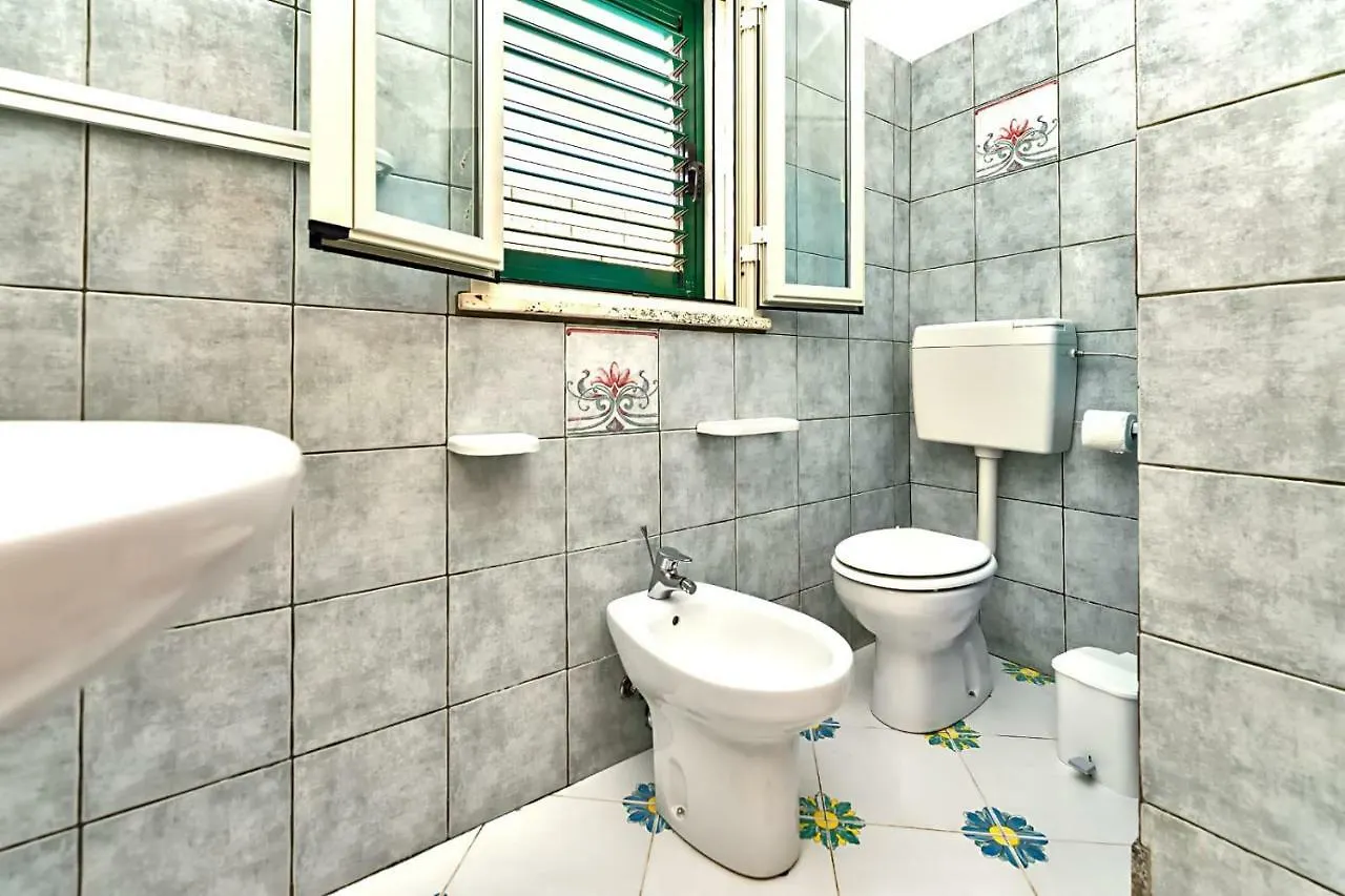 Apartment Appartamenti Pomelia - Lampedusa
